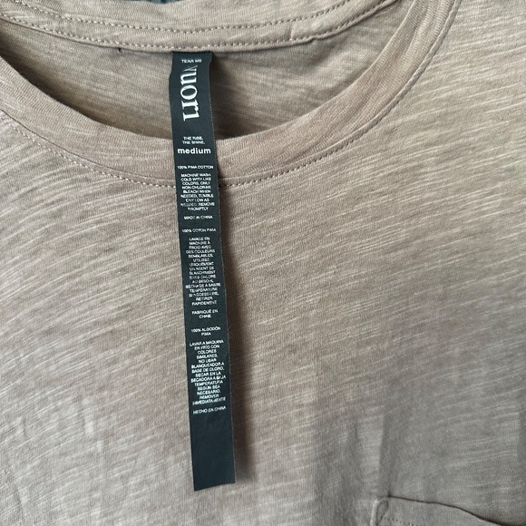 Vuori Sunset Tank Top in Burnt Clay Size Mhttps://www.google.com/url?sa=i&url=ht - Picture 6 of 9